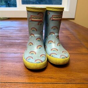 Hunter Rain Boots – Rainbow Print – Toddler Size 7 – Worn